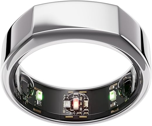 Comparing Oura Ring Gen3 and Amazfit Band 7: Which Wins?